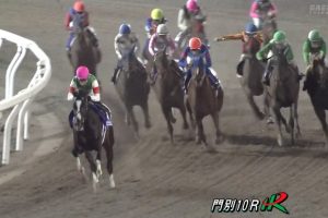 【北海道2歳優駿 2016】動画・結果/エピカリスが2.4秒の大差をつけ圧勝