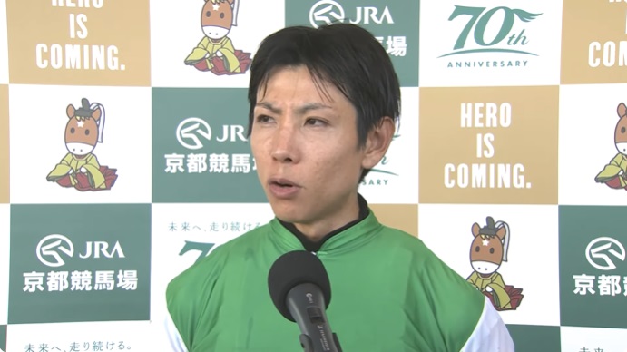 京都大賞典2024 シュヴァリエローズ